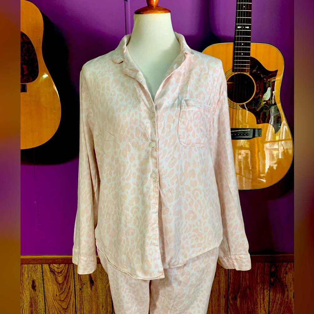 Victoria’s Secret Women’s Pink Leopard Sleep Set SZ Small